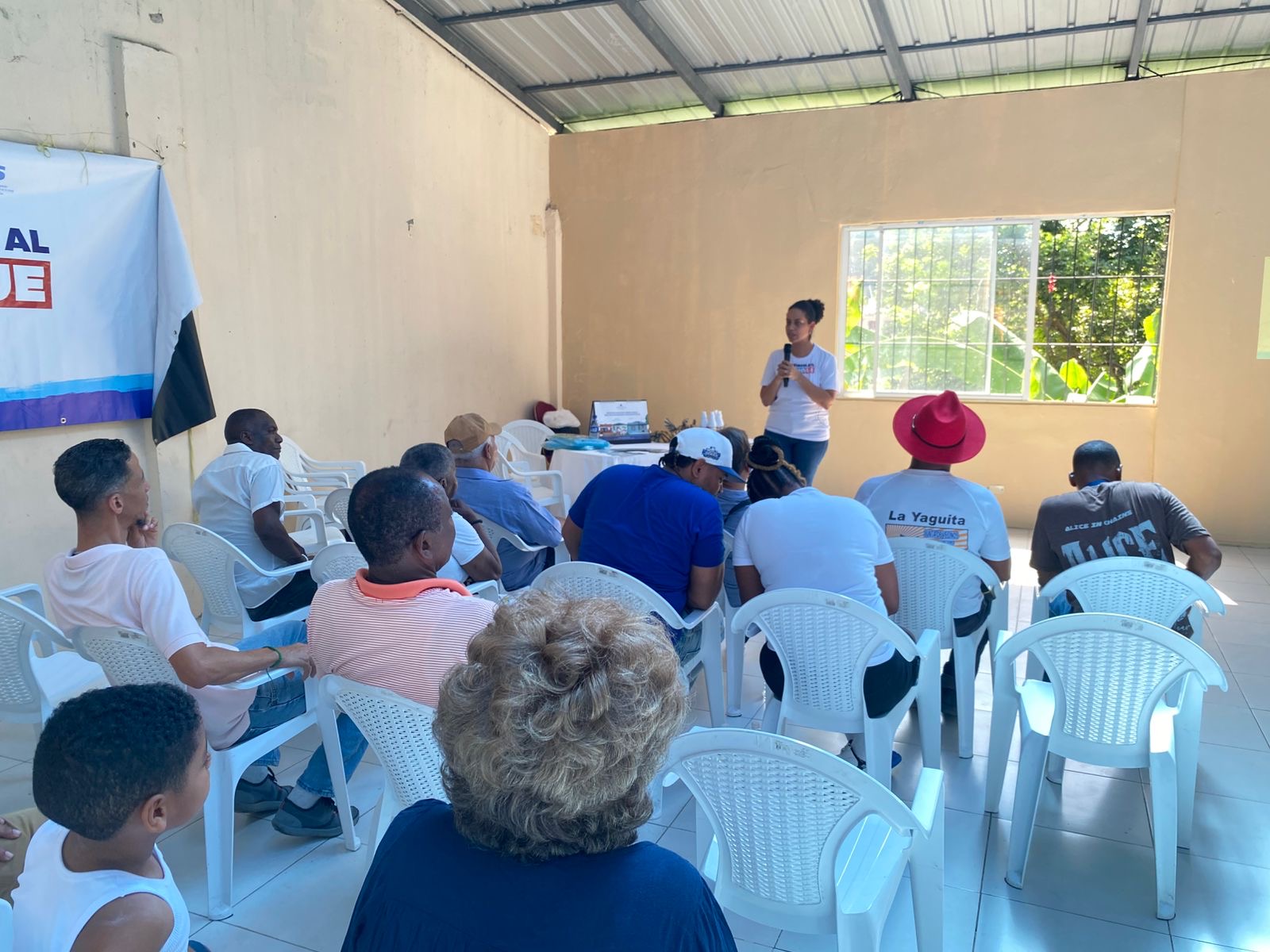 La Dirección Municipal del Área VI del Ministerio de Salud Pública realiza encuentro comunitario sobre  el tema   Ganémosle al Dengue