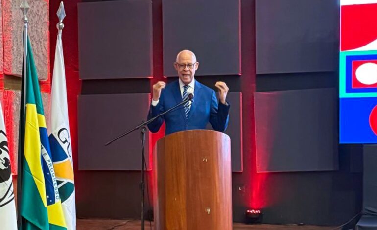 Rector del ITSC asiste como invitado especial a encuentro internacional de universidades en Brasil