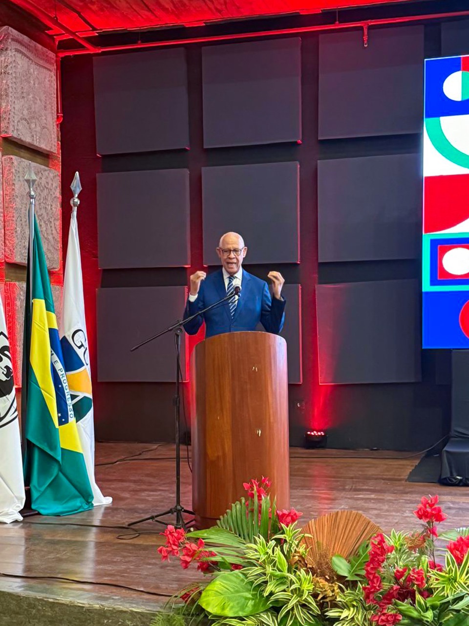 Rector del ITSC asiste como invitado especial a encuentro internacional de universidades en Brasil