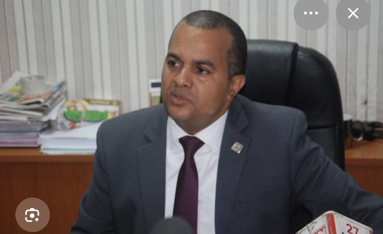 Adofic valora como un paso trascendente el robustecimiento de la Carrera.